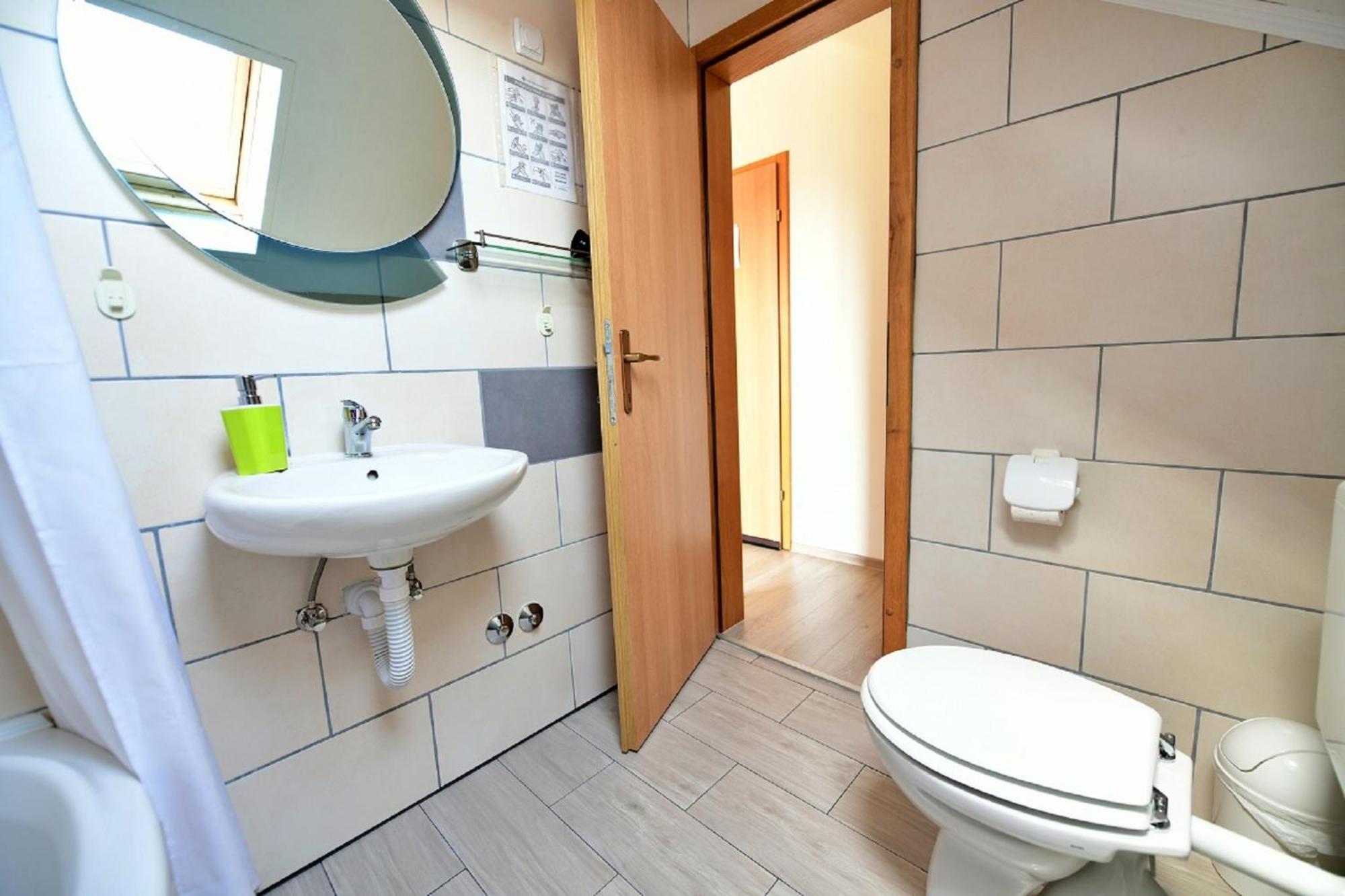 House Bicanic سيليست دريزنيكو المظهر الخارجي الصورة